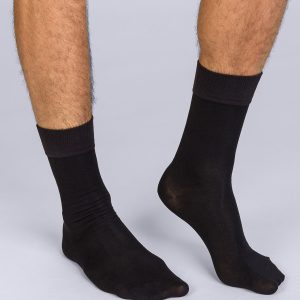 Pack of 2 pairs of black Homme Soft Touch mid calf socks for men
