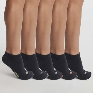 Pack of 5 pairs of unisex cotton navy socks with EcoDim labels