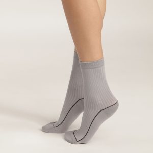 Beige ribbed cotton socks with coloured piping Dim Mode