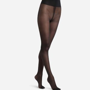 Black Diam’s Jambes Fuselées 25 leg shaper tights